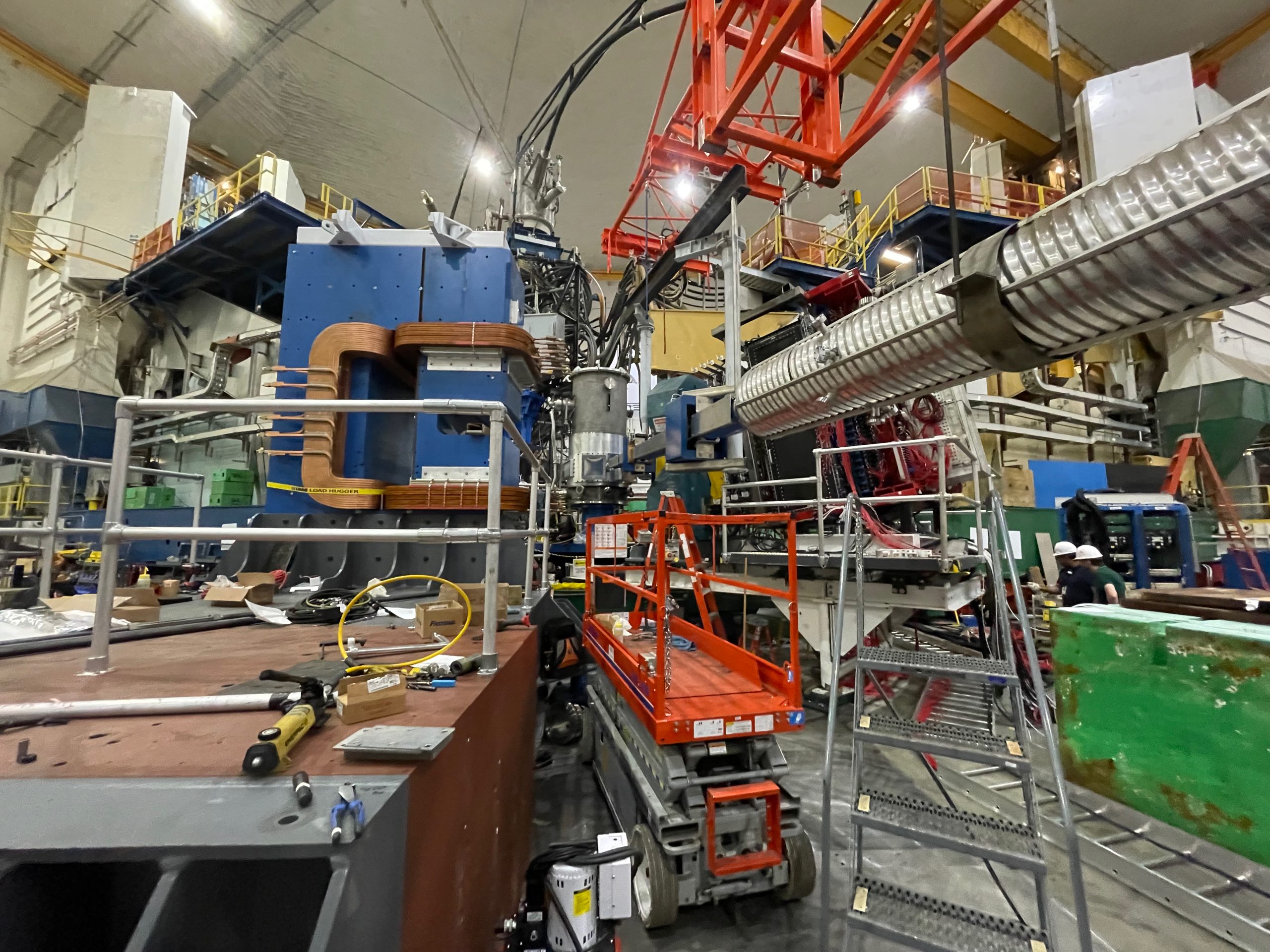 SBS Installation In Hall A At Jefferson Lab, July 2021 | Professor ...